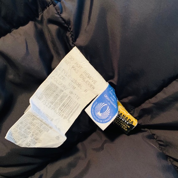 Canada Goose Kensington Parka - Picture 10 of 12